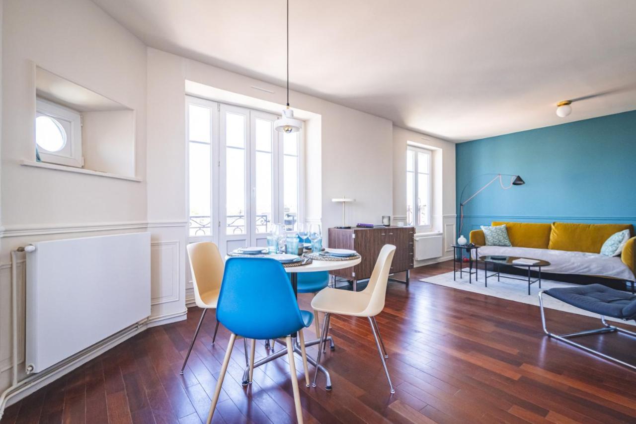 Blue Velvet Apartment Reims